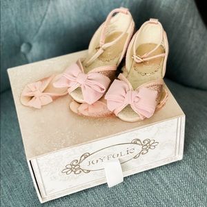 New in box Joyfolie little girl shoes